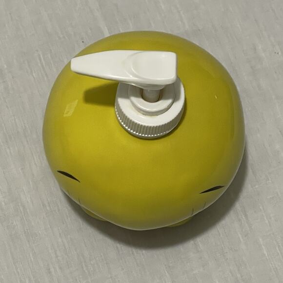 Vintage 93 Tweety Bird Ceramic Liquid Soap Dispenser Looney Tune Warner CIC Rare - Picture 6 of 7